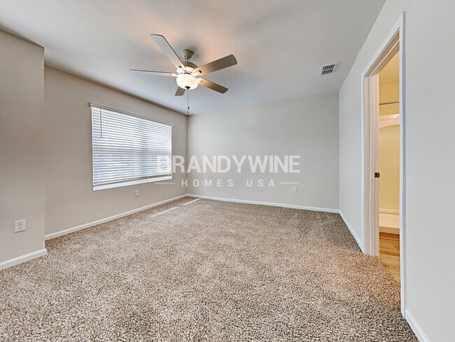 Building Photo - NEW Lower Rental Rate Leasing Special: Mar...