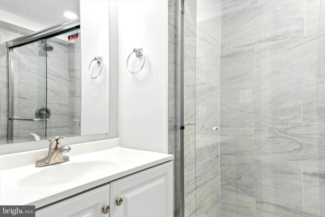 Building Photo - 1061 Berkley Dr