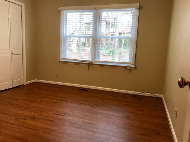 Building Photo - 3124 Misty Valley Ct
