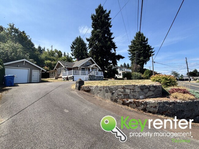 Building Photo - Stunning 2-Bedroom Tacoma Home with Dash P...