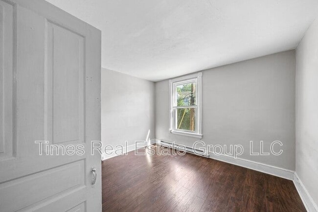 Building Photo - 159 Jefferson Ave