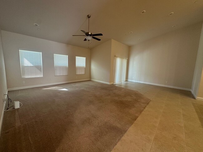 Building Photo - Must see this immaculate home!!!