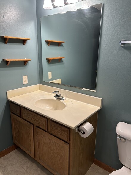 Building Photo - 1434 Watercress Cir