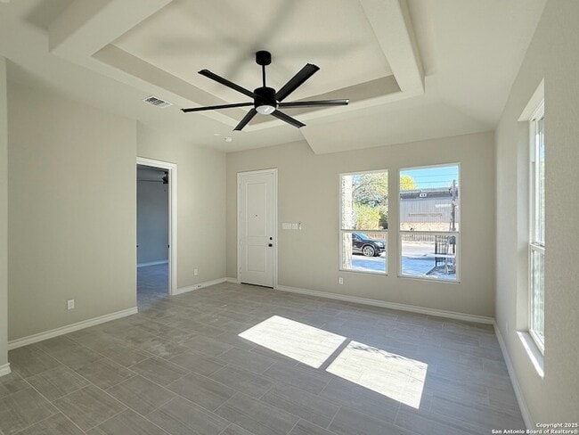 Building Photo - 411 Moselle Ave