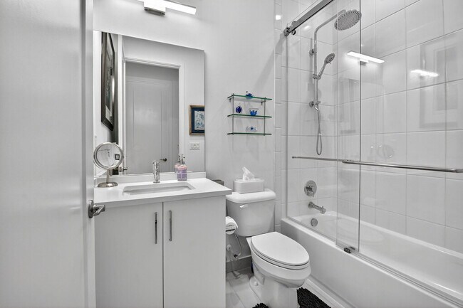 Building Photo - 8331 Royal County Down Rd