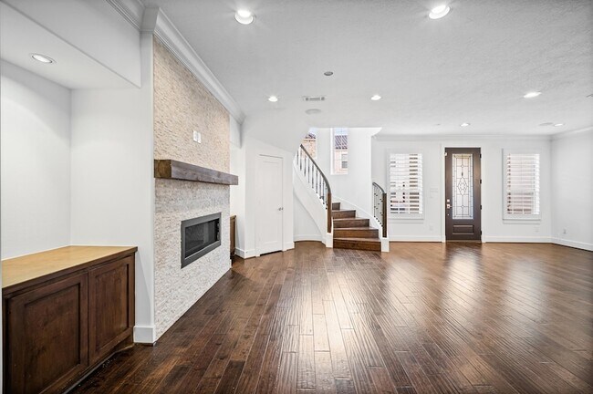 Building Photo - 13412 Preston Cliff Ct