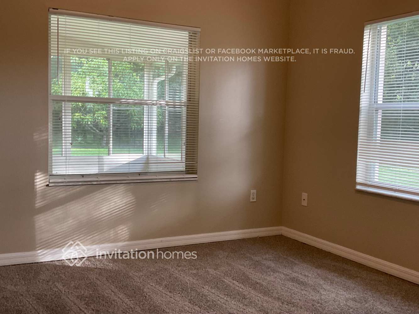 Building Photo - 11011 Lynn Lake Cir