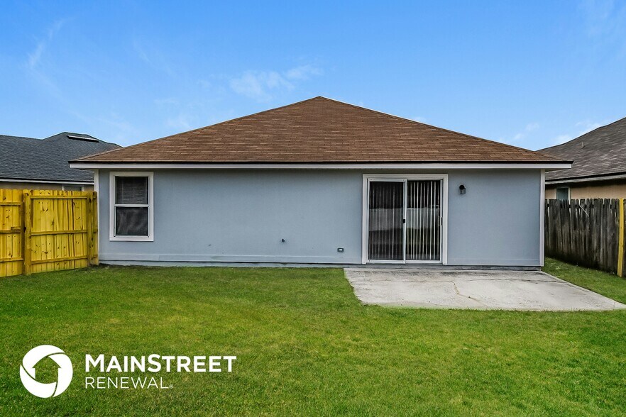 Building Photo - 1517 Slash Pine Ct