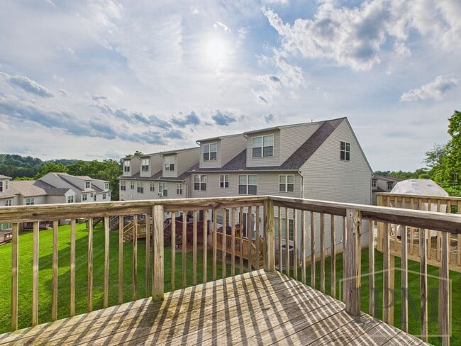 Building Photo - Coming Soon - Spacious 2 Bedroom, 2.5 Bath...