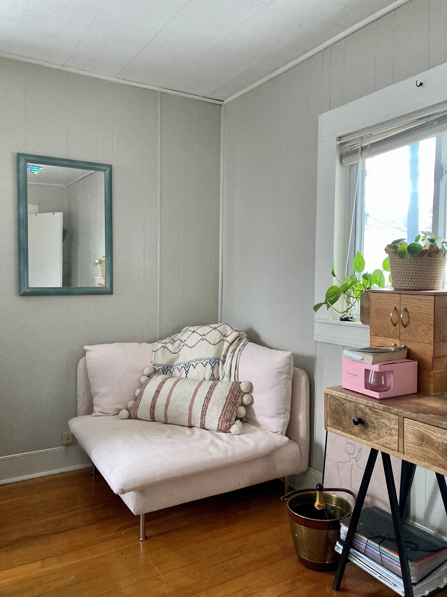 Secondary Bedroom - Previous Tenancy - 91 Sagamore St