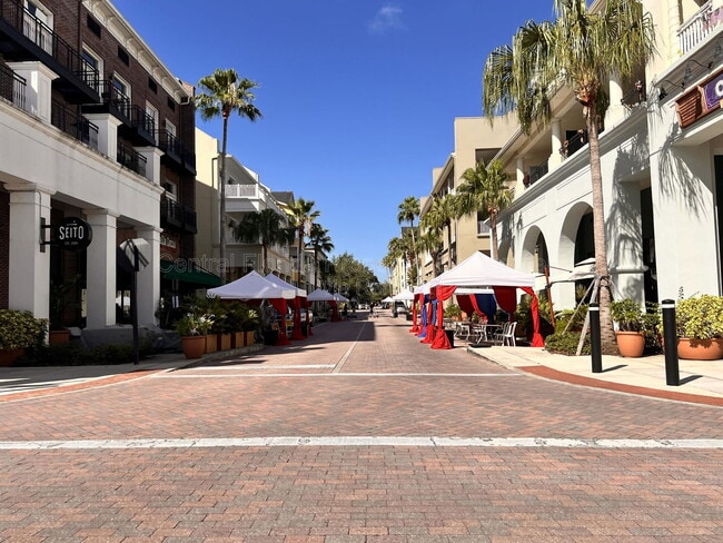 Building Photo - 1519 Lake Baldwin Ln