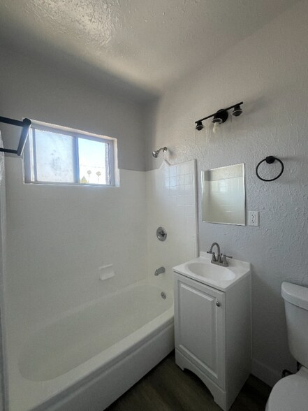 Building Photo - 8029 S Hoover St