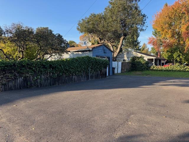 Building Photo - 22573 Center St