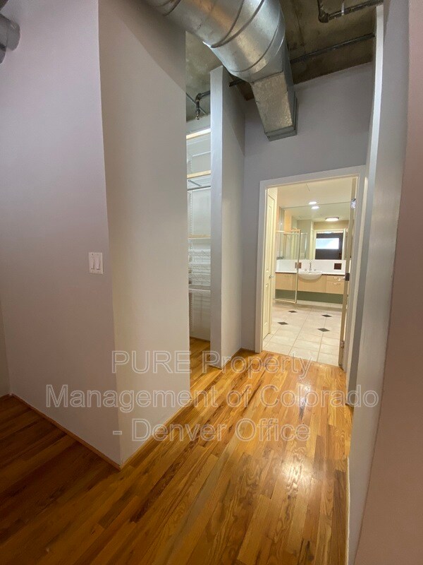 Building Photo - 1499 Blake St