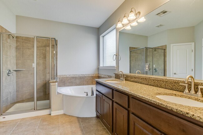 Building Photo - 2417 Turtle Mountain Bend