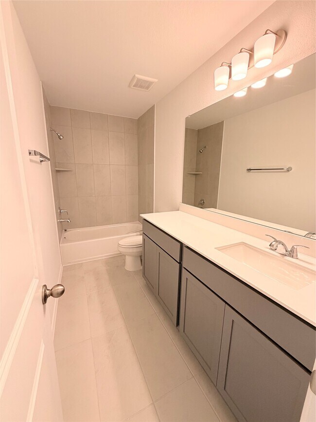 Building Photo - 22403 Sawmill Pass Ln