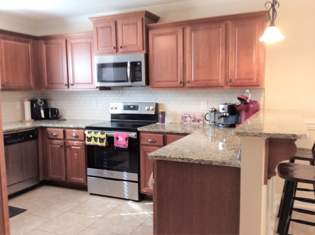 Building Photo - 3020 Ashley Lp