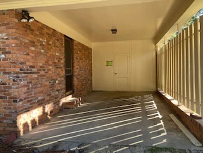 Building Photo - 1st Month Free! - Charming 3BR Home with Modern Finishes & Screened Porch – Near VSU!