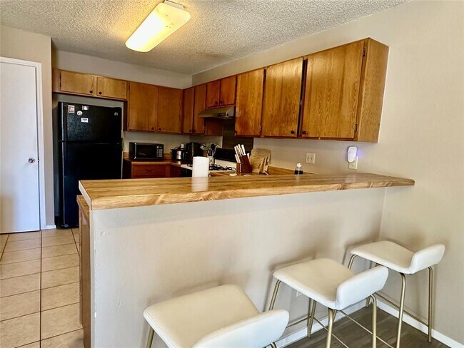 Building Photo - 14501 Donald Dr