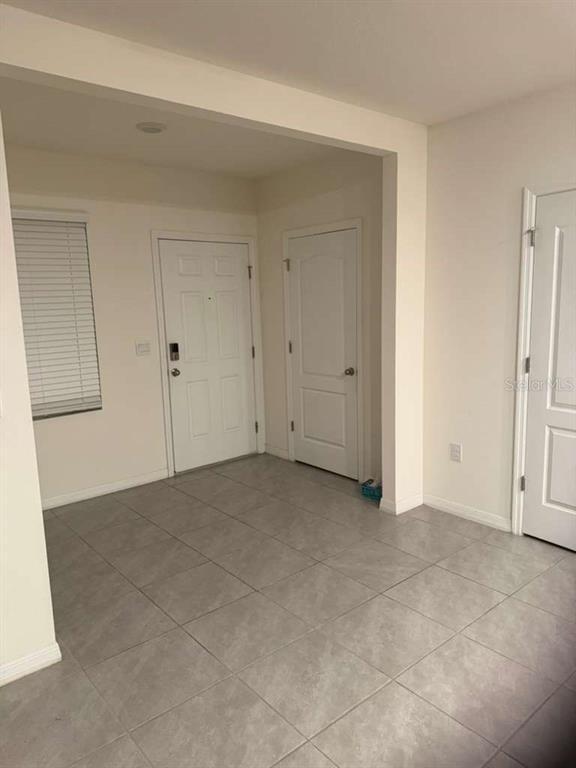 Building Photo - 6847 Botanic Blvd