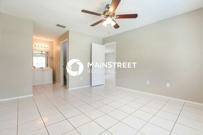 Building Photo - 3 Bedroom Pet-Friendly Home in PORT CHARLOTTE, FL with Main Street Renewal