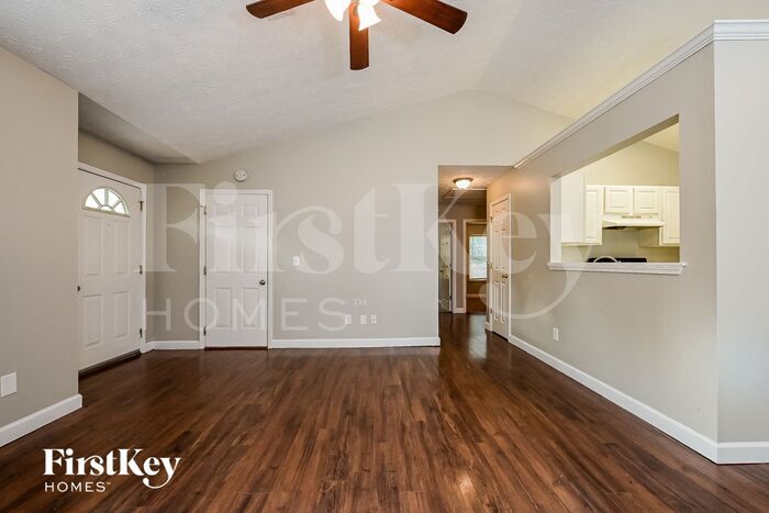 Building Photo - 104 Waters Edge Dr