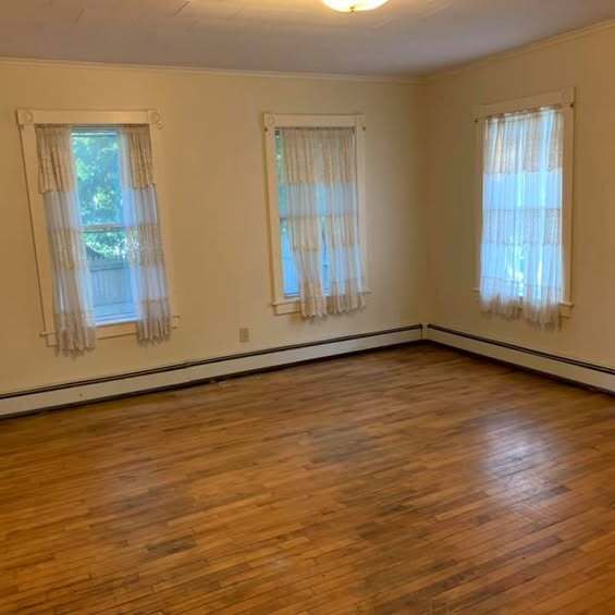 Building Photo - 6 Leblanc Ave