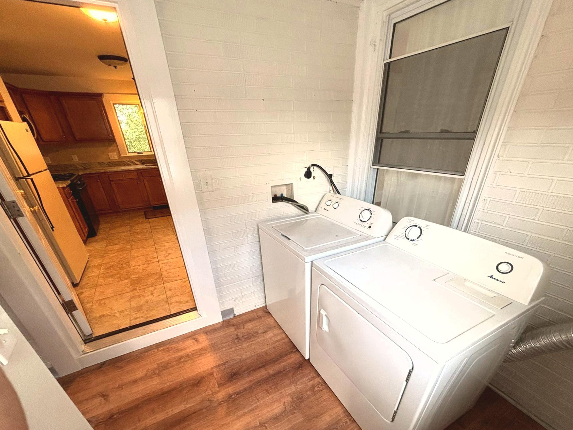 Building Photo - 44 Pearl St