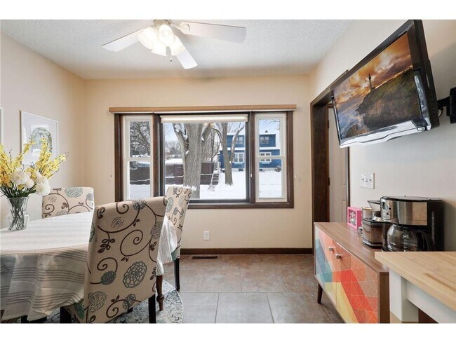 Building Photo - SINGLE FAMILY HOME! 3 CAR GARAGE BLOCKS FROM CAMDEN + NORTHEAST MPLS!