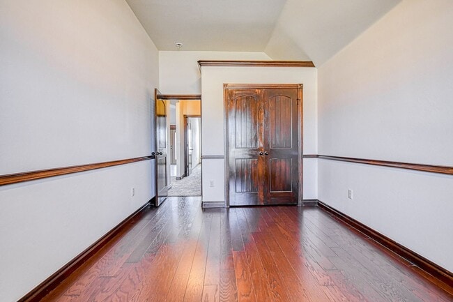 Building Photo - Beautiful home in desired Williamson Farms!