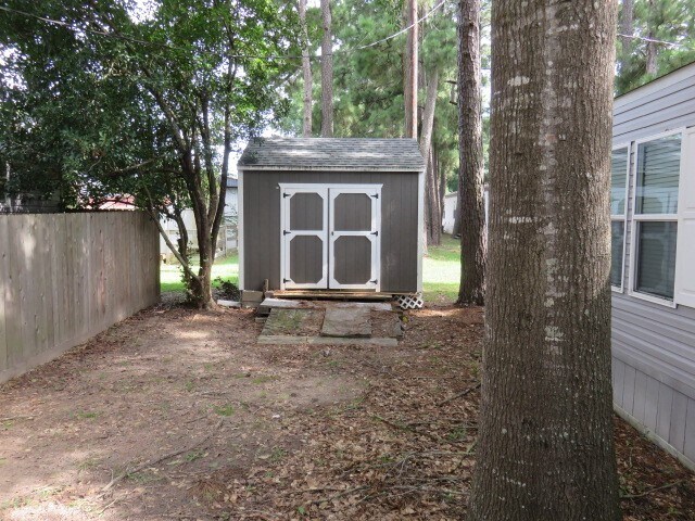 Building Photo - 12715 Aspen Dr