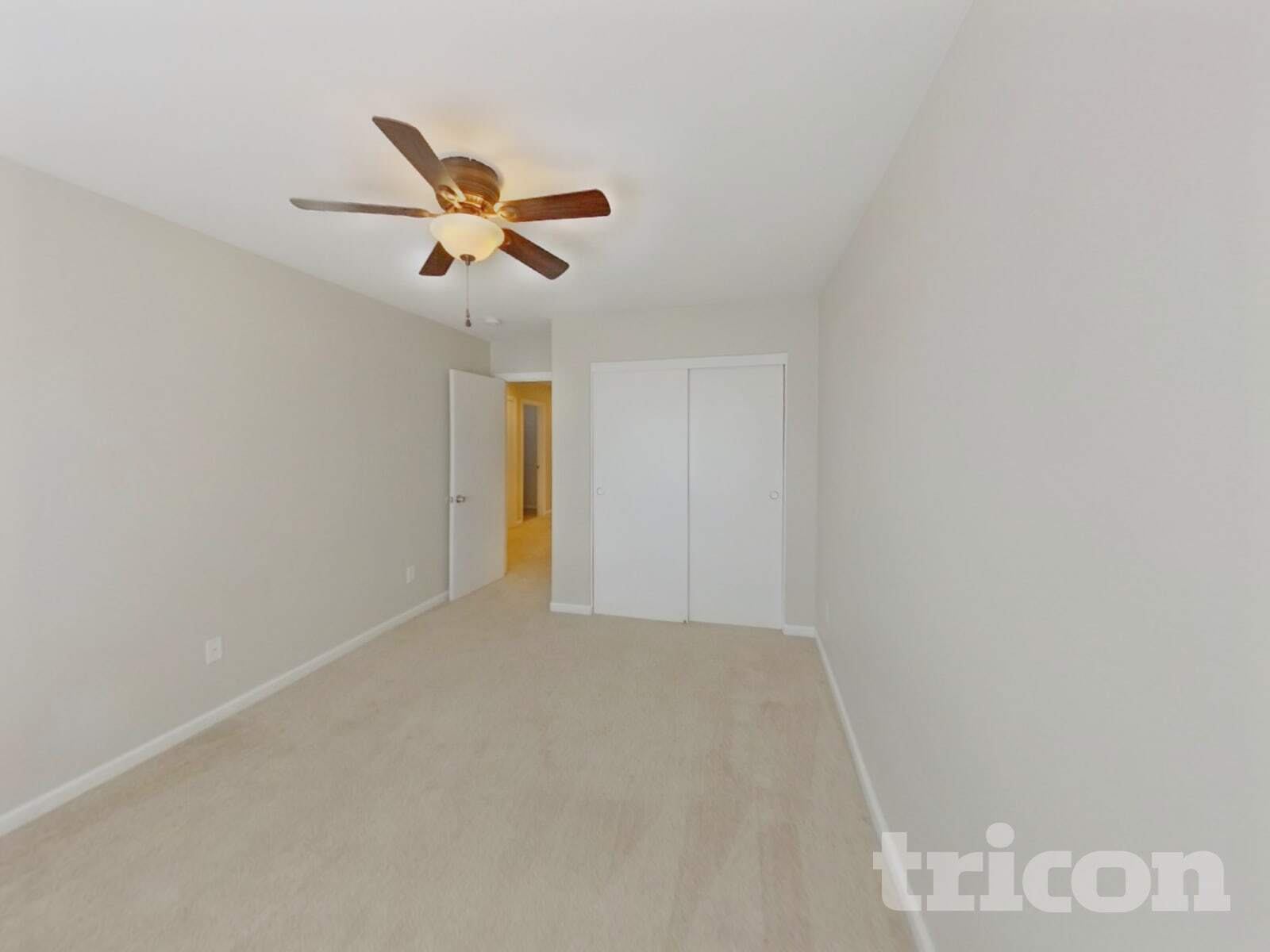 Building Photo - 4598 Hearts Desire Ave