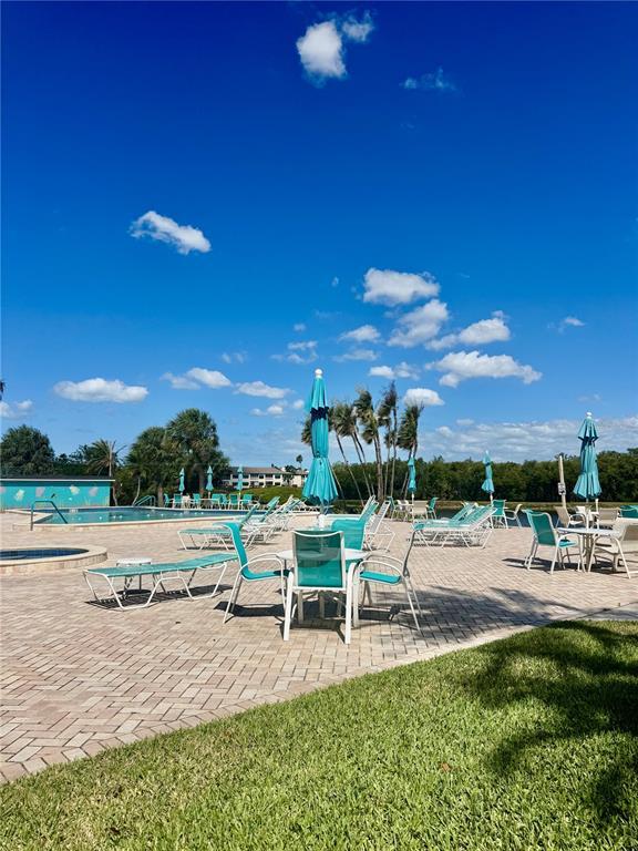 Building Photo - 10036 63rd Ave N