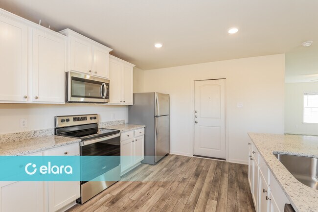 Building Photo - 306 Pvt Rd