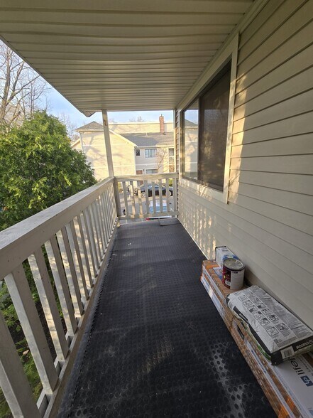 Building Photo - 463 Whalley Ave