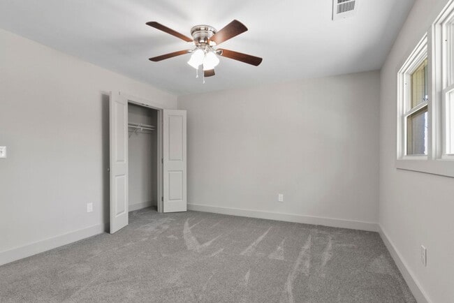 Building Photo - 4914 US-43