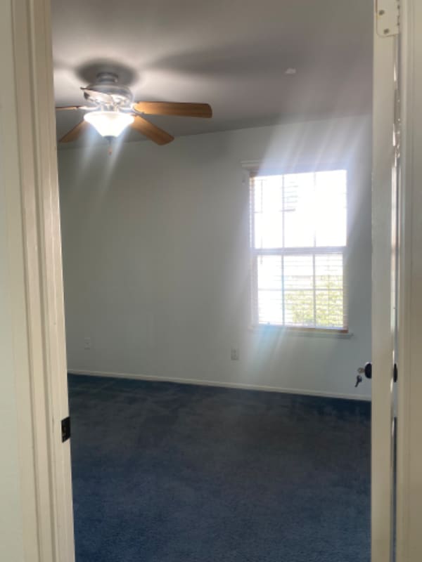 Building Photo - 36801 Longbranch Ave