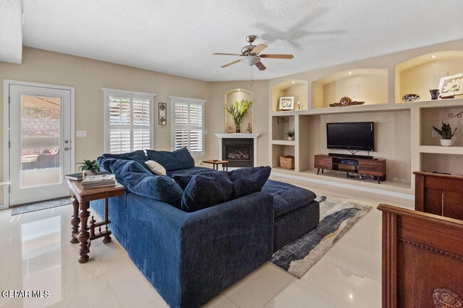 Building Photo - 3216 Tierra Palma Dr
