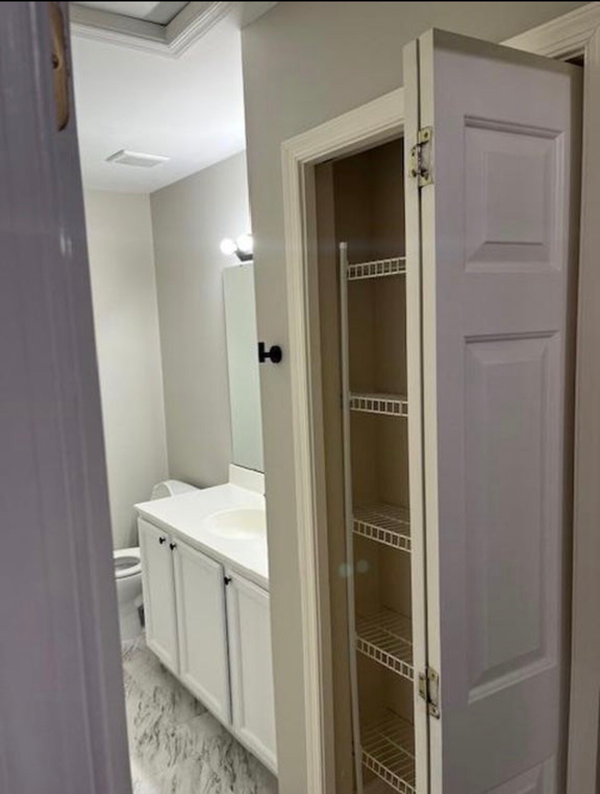 Building Photo - 46678 Cavendish Sq