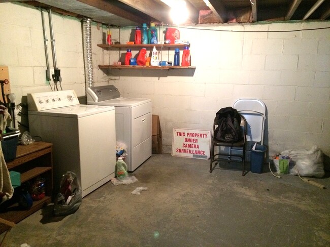 Washer/dryer included - 321 W 5th St