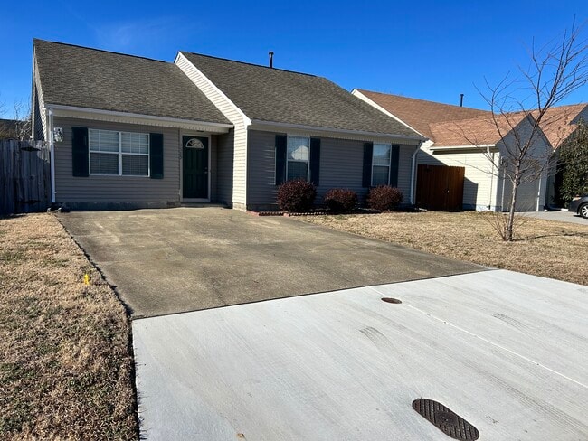 Building Photo - 1889 Eunice Ct