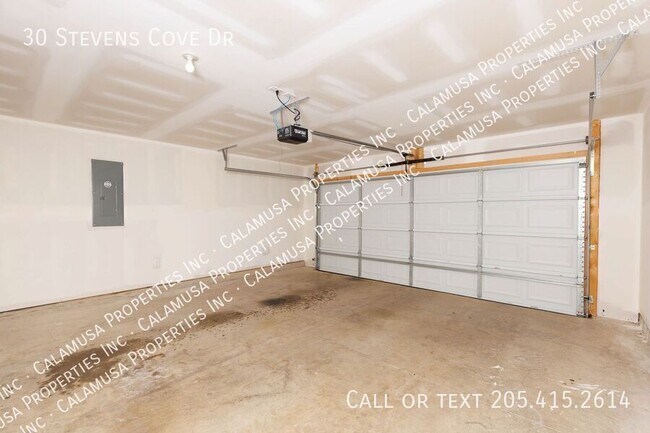 Building Photo - 30 Stevens Cv Dr