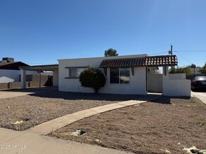 Building Photo - 153 E Hoover Ave