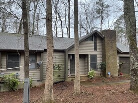 Building Photo - 110 Flannigans Pl