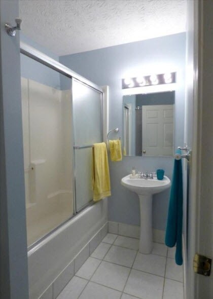 Building Photo - 2123 Creekside Way