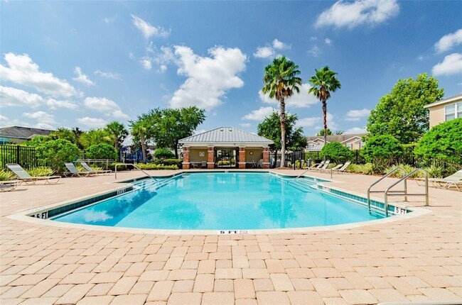 Building Photo - 4925 White Sanderling Ct