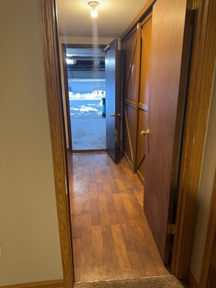 Building Photo - 11898 Tulip St NW