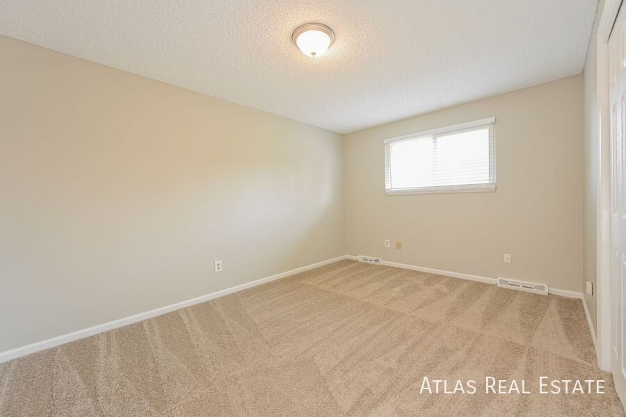 Building Photo - 13144 Hadar Dr