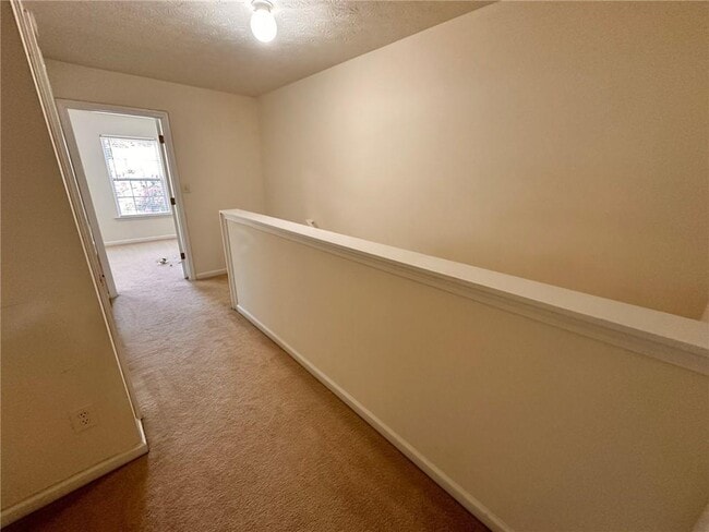 Building Photo - 3835 Dandridge Way NW