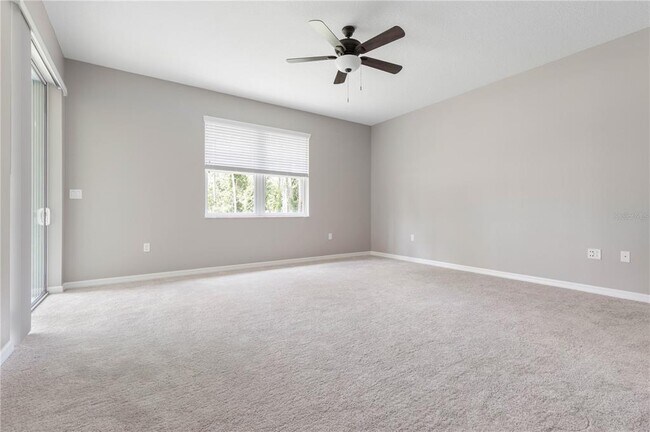 Building Photo - 9 Kalorama Ct